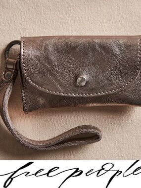 Free People Leather Bag Lanyard in metallic ❤️ NWOT